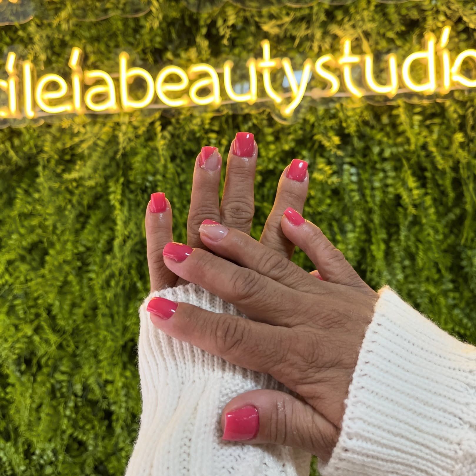 Unhas e Cuidados em Cariacica - ES - Cacileia Beauty Studio