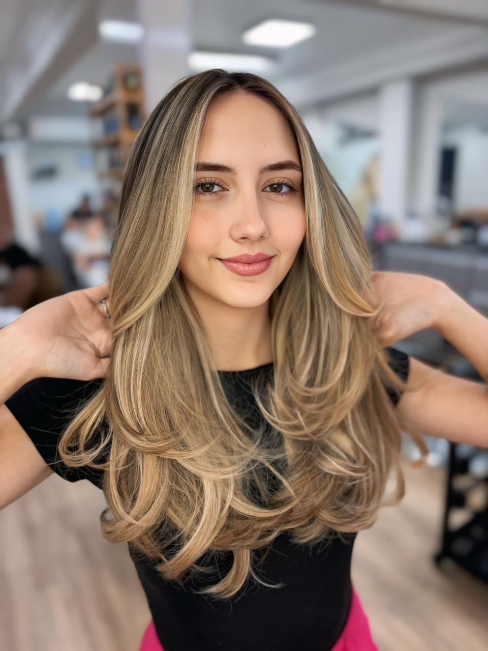 Visagismo em Cariacica – Personalize Seu Estilo no Cacileia Beauty Studio