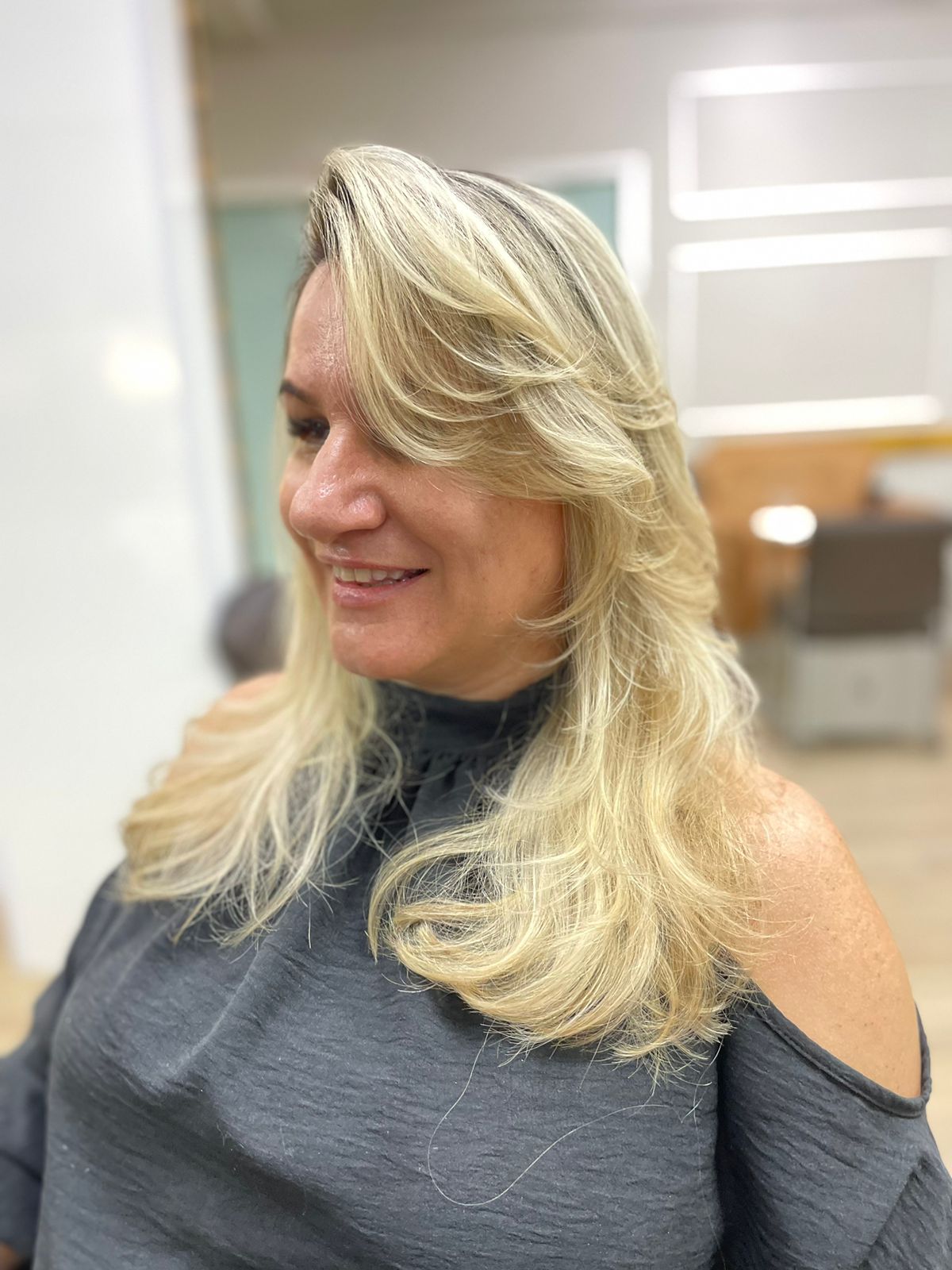 Coloração Profissional em Cariacica - ES | Cacileia Beauty Studio